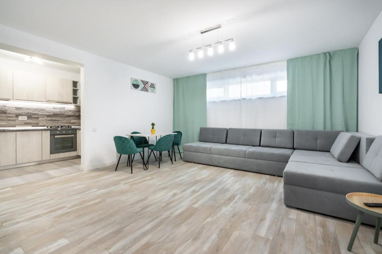 Central Apartment Diamond Boekarest Buitenkant foto